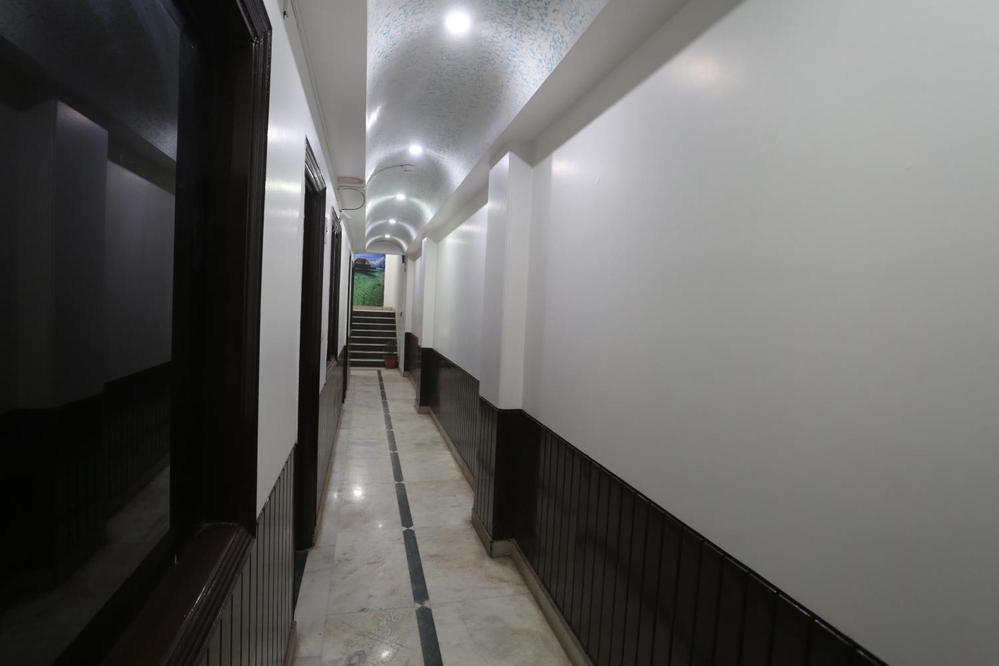 ניו דלהי Hotel Delhi Aerocity Inn מראה חיצוני תמונה