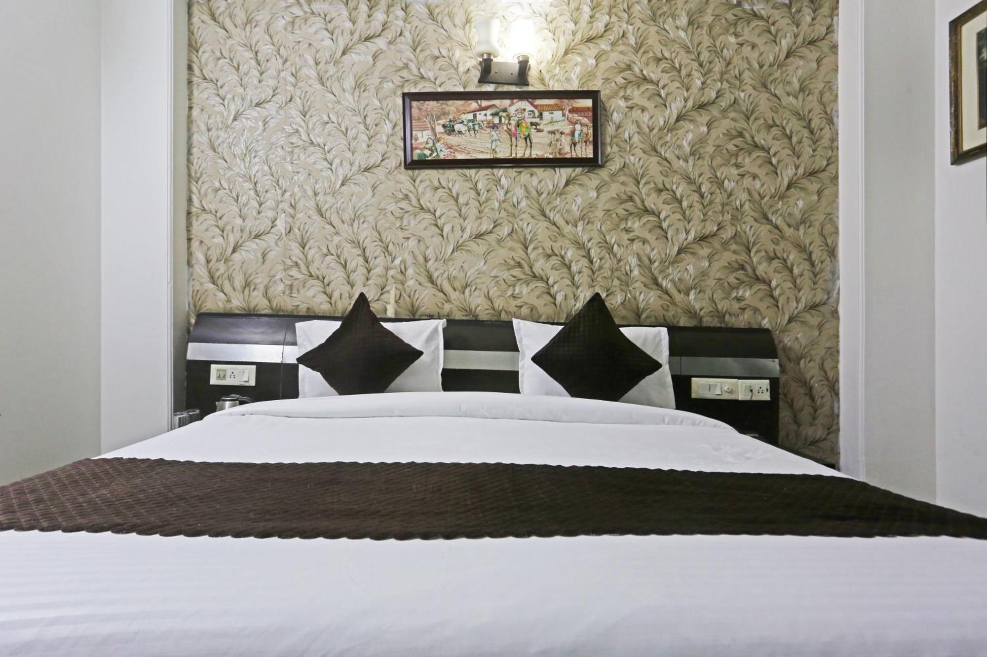 ניו דלהי Hotel Delhi Aerocity Inn מראה חיצוני תמונה
