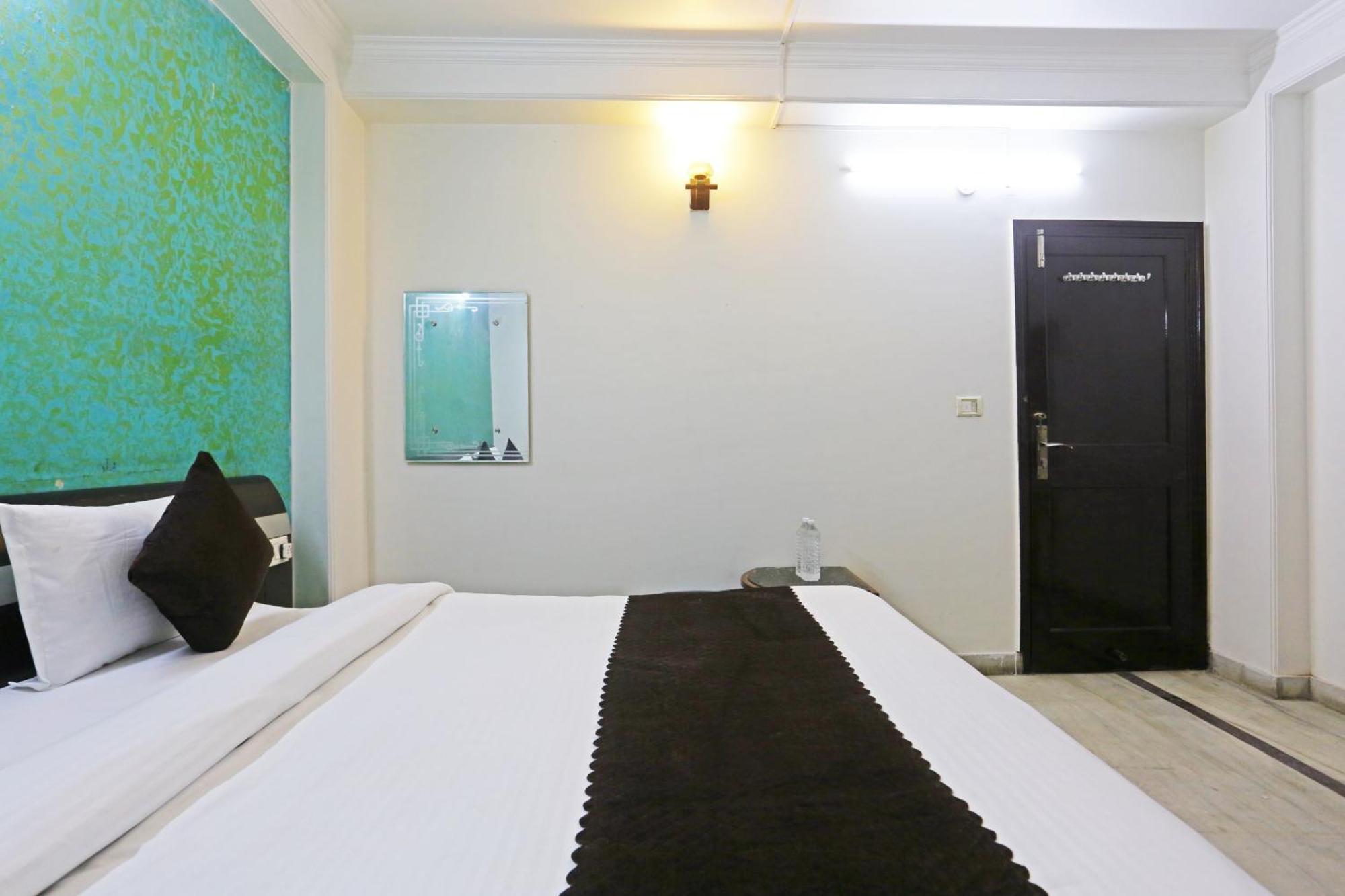 ניו דלהי Hotel Delhi Aerocity Inn מראה חיצוני תמונה