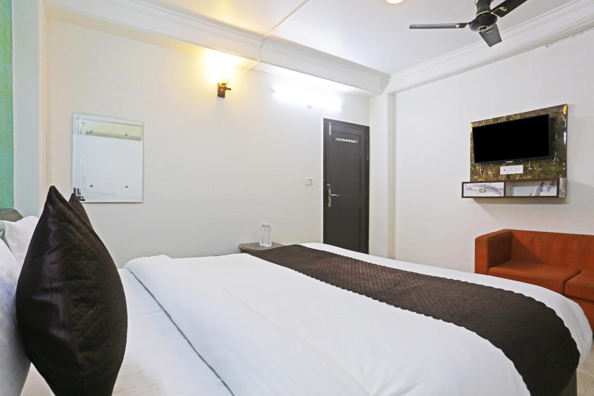 ניו דלהי Hotel Delhi Aerocity Inn מראה חיצוני תמונה